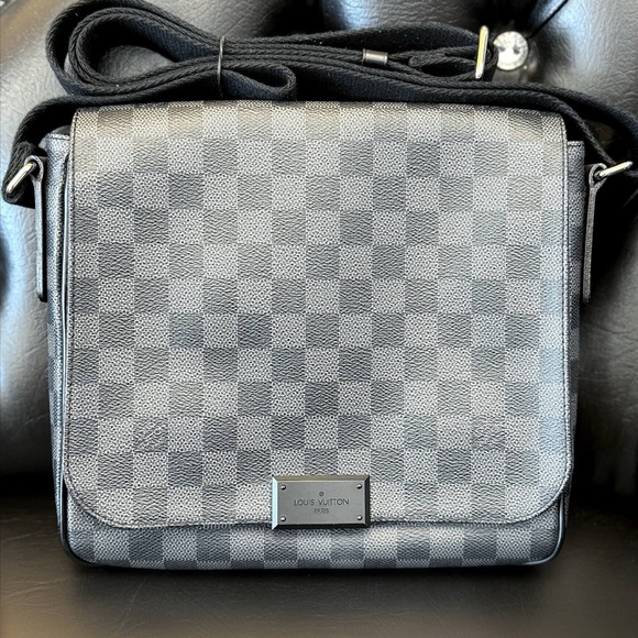Authentic Louis Vuitton Damier Graphite District PM Messenger Bag - Picture 1 of 12